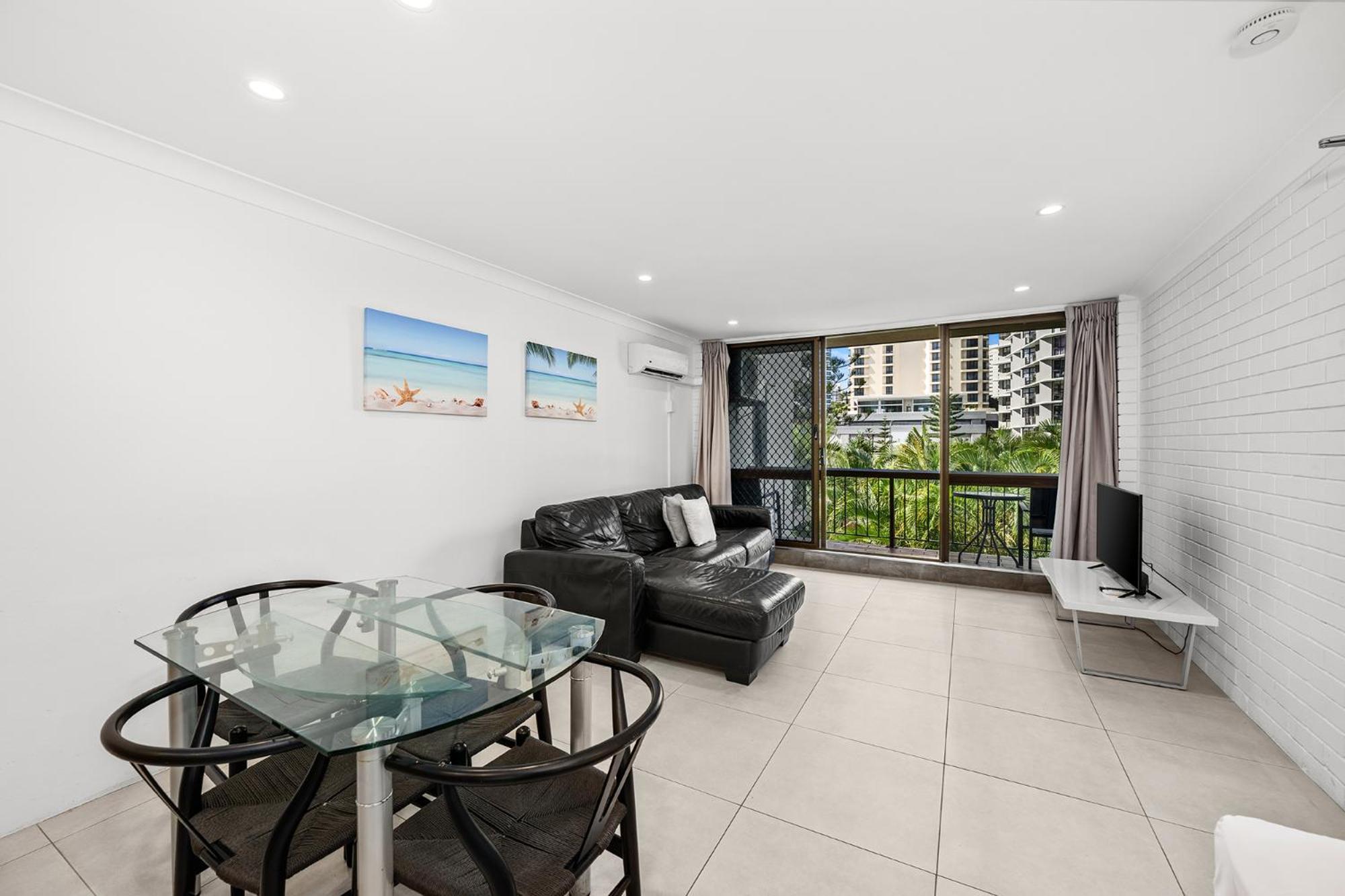 Surfers Paradise- Meters From The Beach! Gold Coast Exterior foto